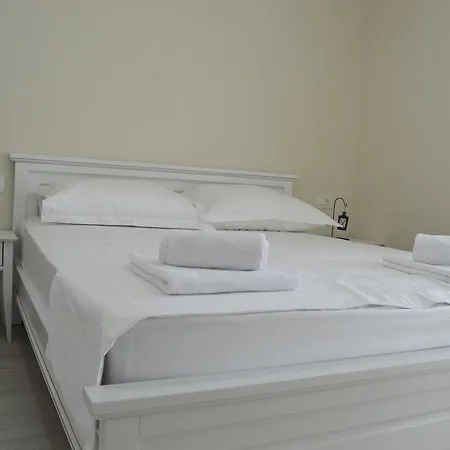 Jakov Apartament Promajna