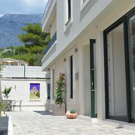 Jakov Apartament Promajna